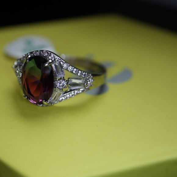 NWT "Art Deco Glam" Bomb Party Size 9 Ring - Picture 5 of 7